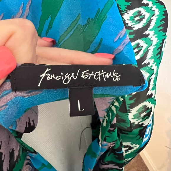 Sheer top - Picture 4 of 6